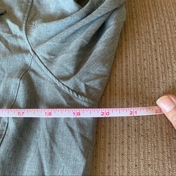 REI lightweight feild jacket, medium - Picture 9 of 9